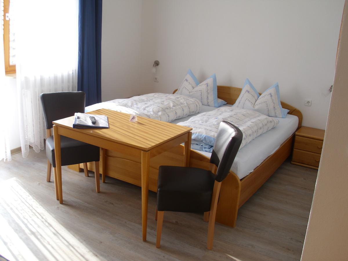 Gasthof Zur Frohen Einkehr Reichardsroth Room photo